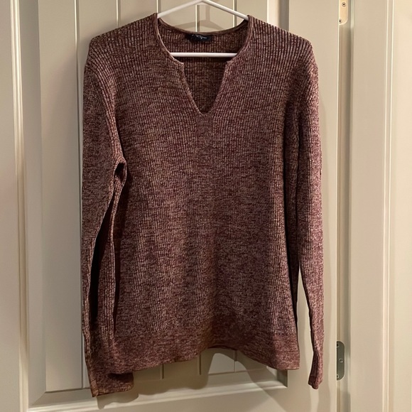 Denver Hayes Burgundy Sweater - Picture 2 of 5